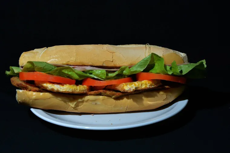 Sándwich completo de Pizzería Modini, Chacabuco